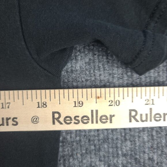 Zombies Graphic T Shirt Mens Medium Black Cotton Halloween Casual - Picture 10 of 11